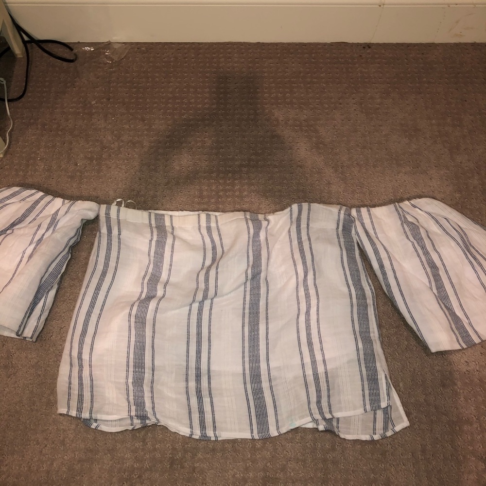 Women’s off the shoulder top